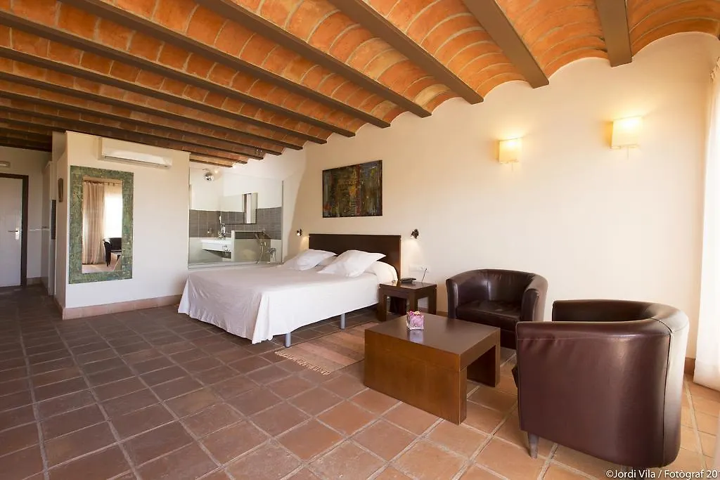 Hotel Cal Naudi Les Cases d'Alcanar 4*,