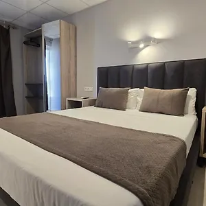 https://q-royal.balearic-islands.net